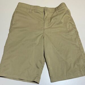 Under Armour Size 16 Uniform Khaki Shorts